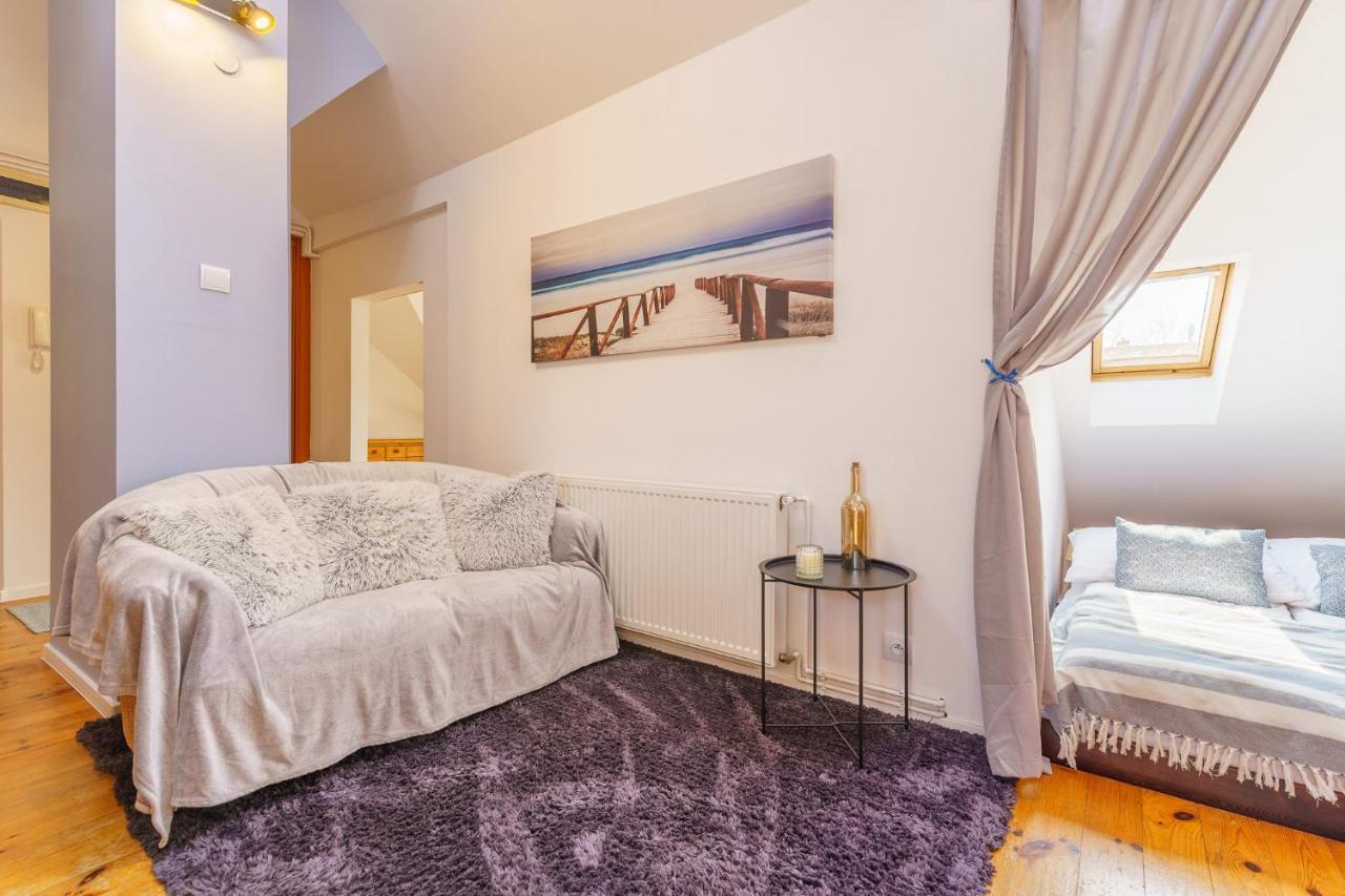 Klimatyczny Apartament Przy Bulwarze Optima Apartment Kolobrzeg Bagian luar foto